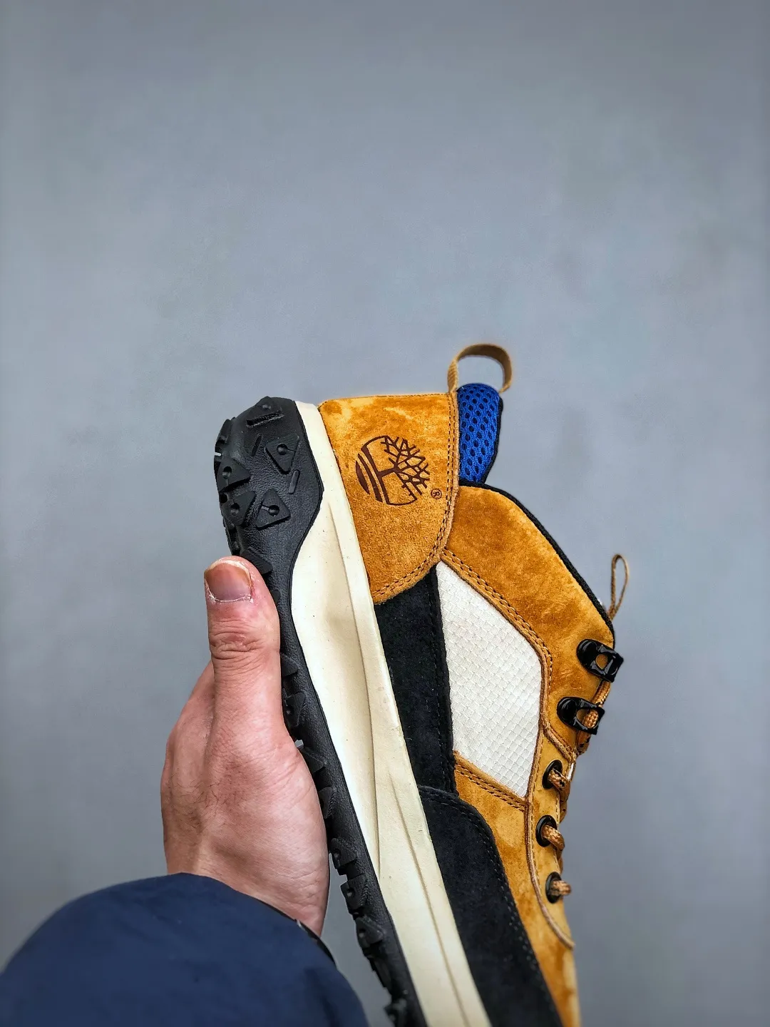 Welfare special offer 💰360 New arrivals 🚀Timberland Timberland outdoor low-top casual shoes series Guangdong factory quality Original box original packaging 25ss new fashion trend matching The fabric is made of Italian 🇮🇹 top matte fine-grained cowhide with anti-odor and anti-corrosion genuine leather latex insoles to give you a perfect wearing experience High quality and durable, a must-have for sportsmen Specially designed to not look handsome High-quality and first-class foot feel Size: 39-44